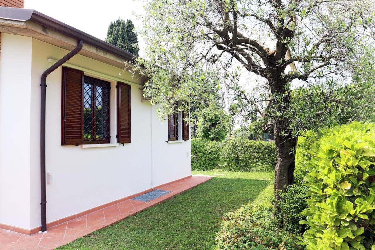 Villa Al Porto Moniga del Garda Екстериор снимка